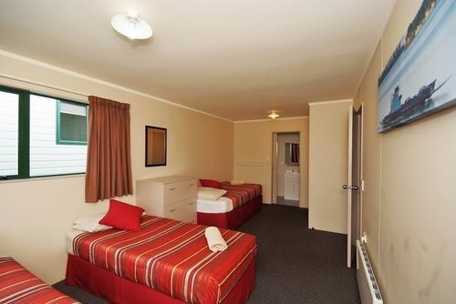 Omokoroa Kiwi Holiday Park Tauranga Exterior photo